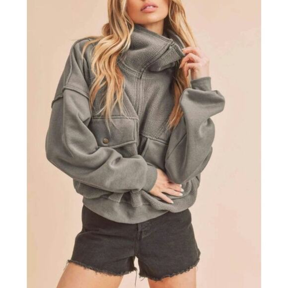 Aemi + Co Gray Half Zip Sweatshirt Exposed Seams Trendy Fall Streetwear Cozy S - Picture 14 of 15